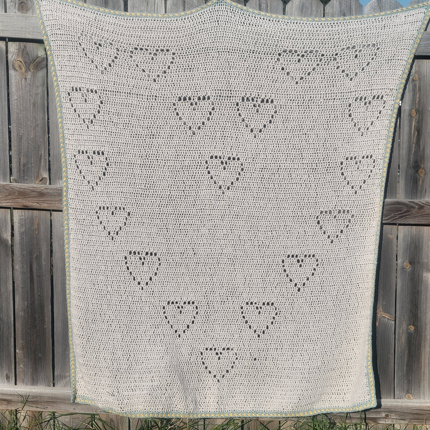 Amour Hearts Blanket